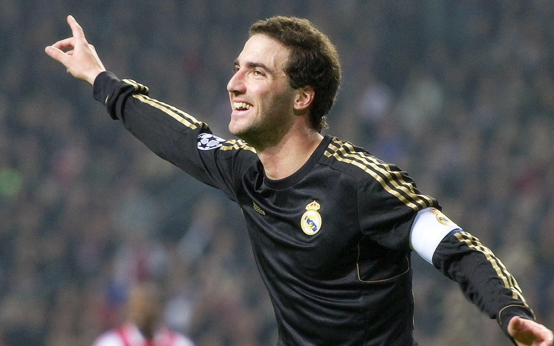 安布罗西尼建言拉比奥担纲进攻重任 AC米兰本赛季冲刺冠军宝座